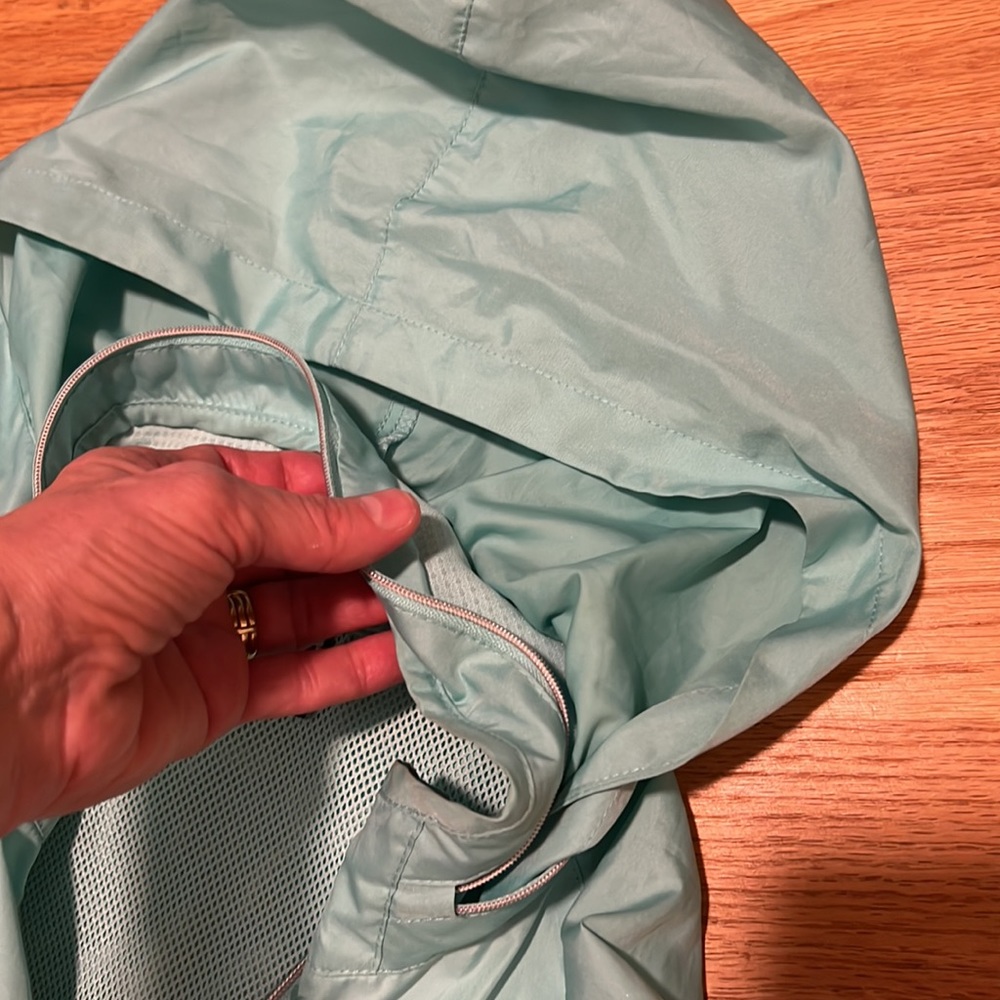 Hind Rain Jacket with hood teal / mint colored large - Picture 5 of 9